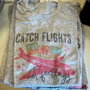 💗💗3/$30 T-Shirt!